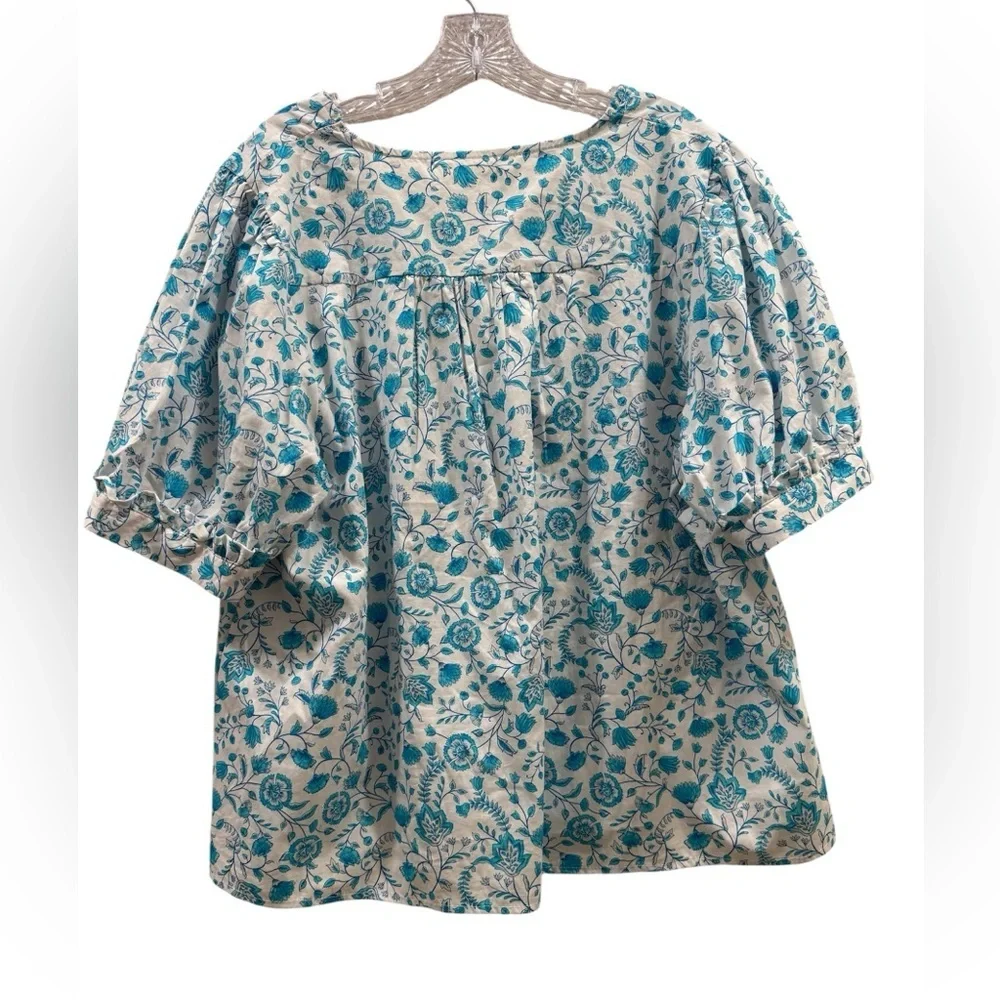 Draper James Blue and White Floral Blouse - Picture 2 of 6